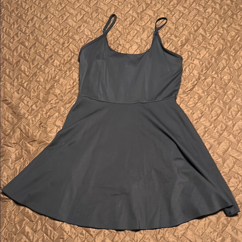 HALARA Black Sleeveless Scoop Neck Mini Dress